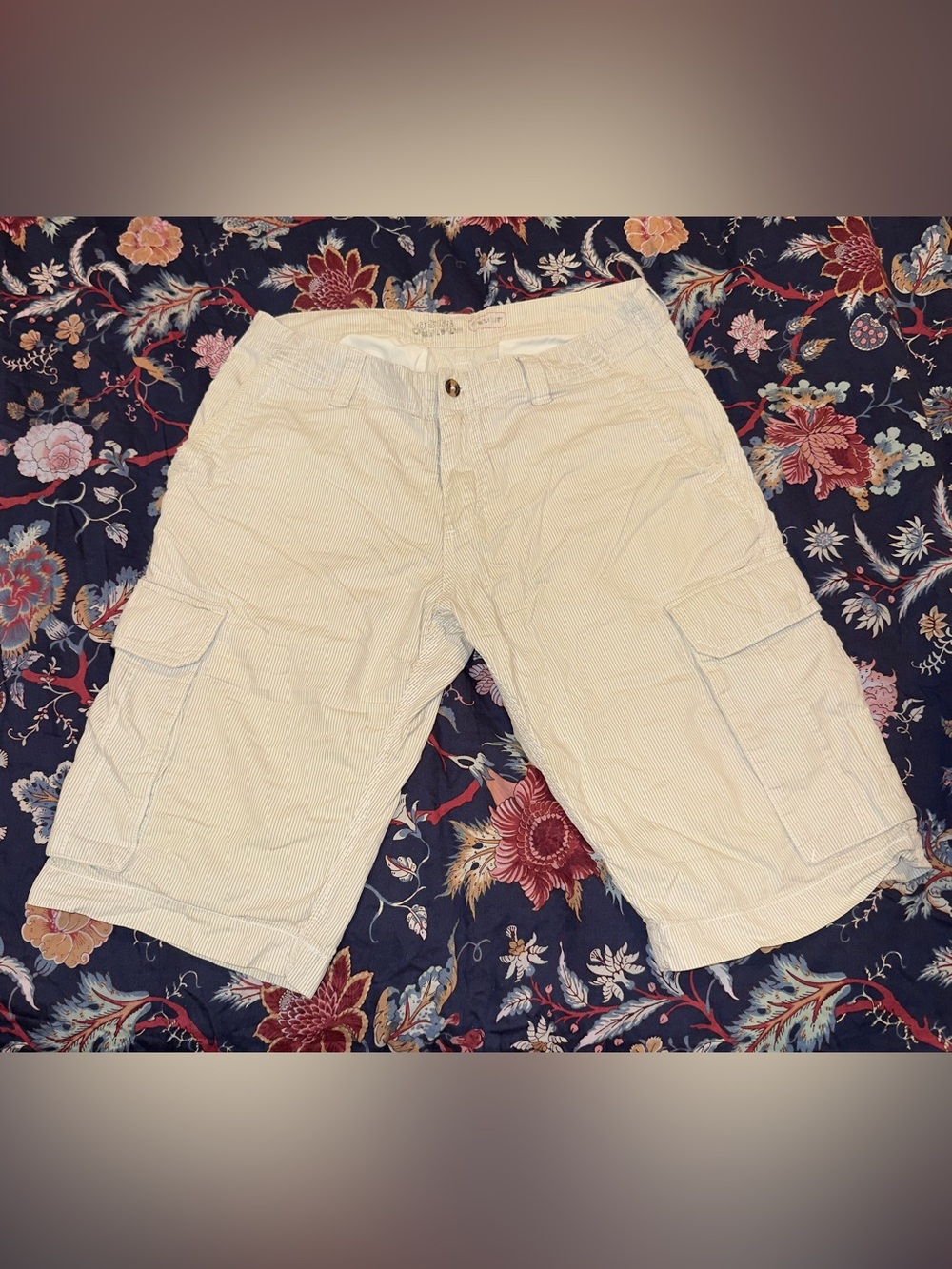 Men's Cargo Shorts in Light Beige - Utility Summer Staple
